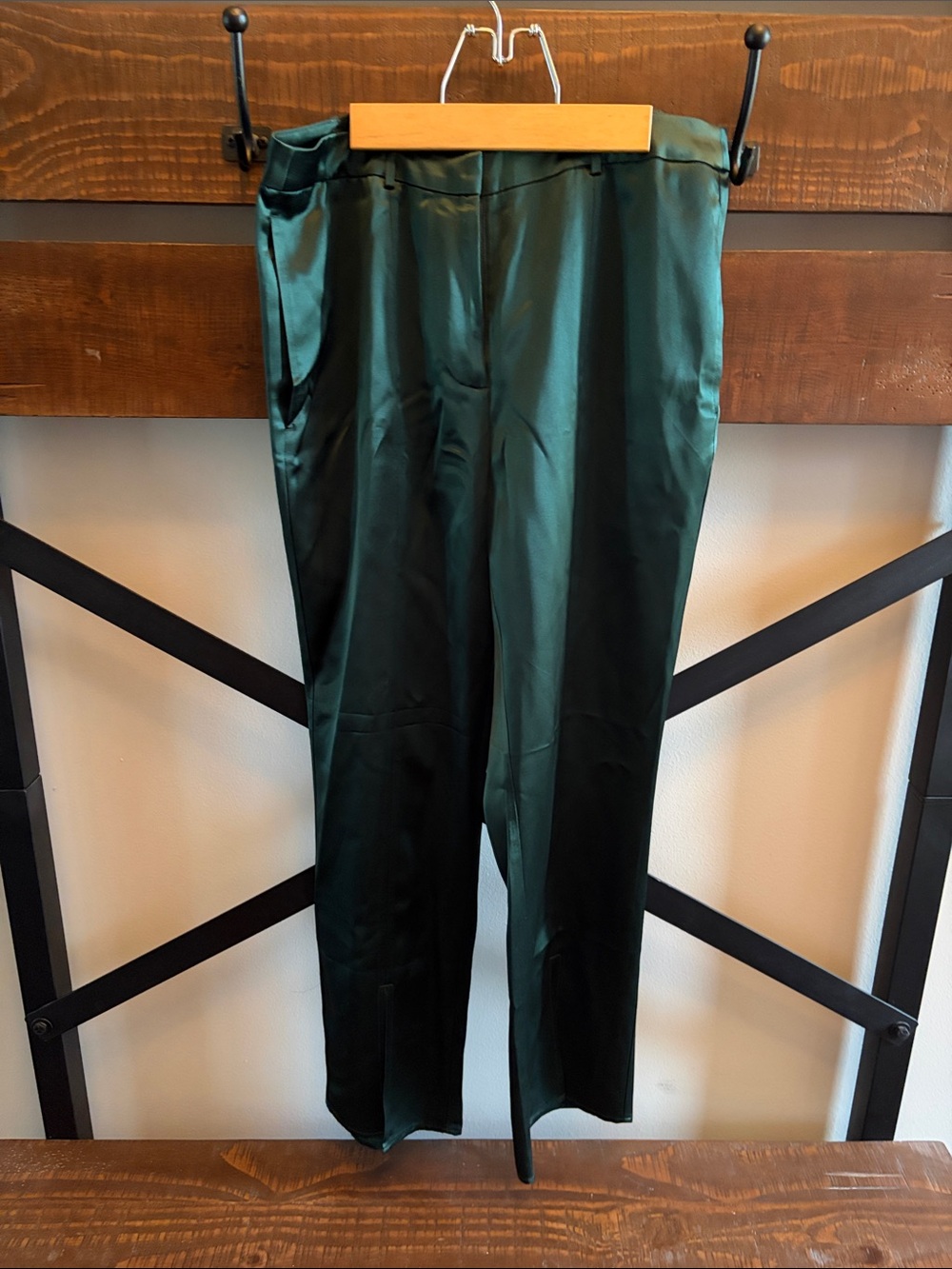 Lattelier Emerald Green Silky Trousers
